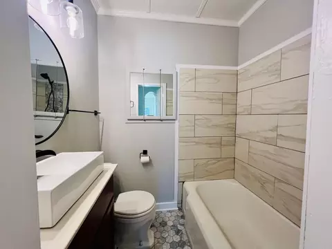 Bath - 111 Cooper St, Kingstree, SC 29556 photo 3 of 6