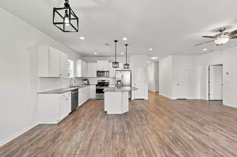 Entry Way - 192 Long Leaf Pine Dr, Conway, SC 29526 photo 5 of 5