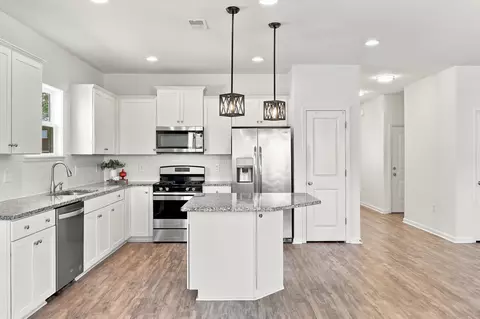 Kitchen - 192 Long Leaf Pine Dr, Conway, SC 29526 photo 3 of 3