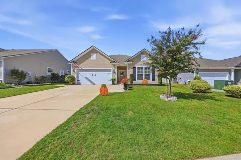 Exterior - 192 Long Leaf Pine Dr, Conway, SC 29526 photo 2 of 16