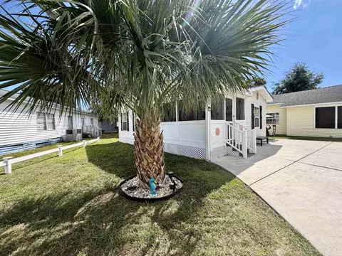 1668 Hawk St, Surfside Beach, SC 29575 photo 37