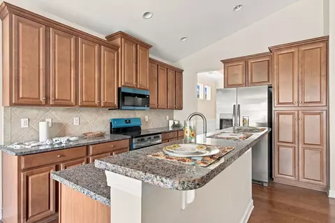 Kitchen - 2583 Heritage Loop, Myrtle Beach, SC 29577 photo 3 of 3
