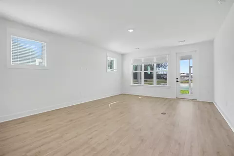 Living - 3084 Claredon St, Longs, SC 29568 photo 2 of 6