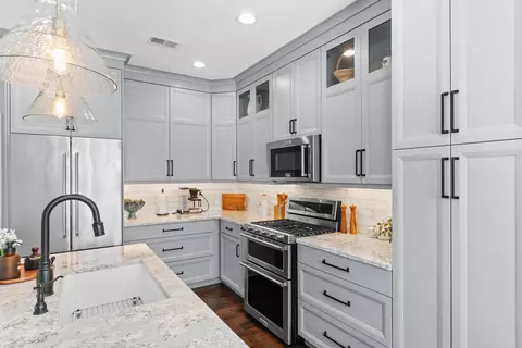 Kitchen - 143 Summer Wind Loop, Murrells Inlet, SC 29576 photo 3 of 6