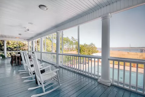 Exterior - 2425 S Bay St, Georgetown, SC 29440 photo 5 of 12