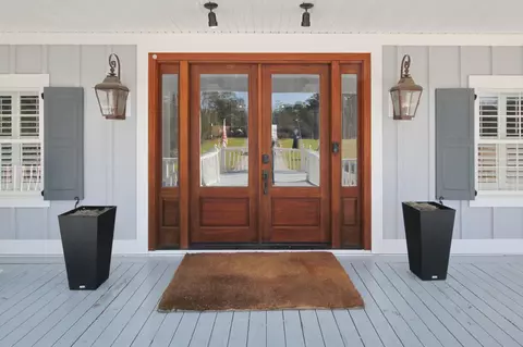 Entry Way - 2425 S Bay St, Georgetown, SC 29440 photo 1 of 5