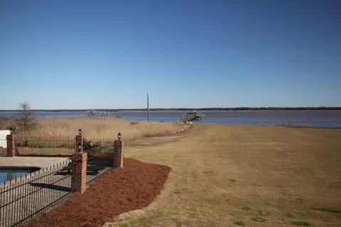 View/Area - 2425 S Bay St, Georgetown, SC 29440 photo 2 of 2
