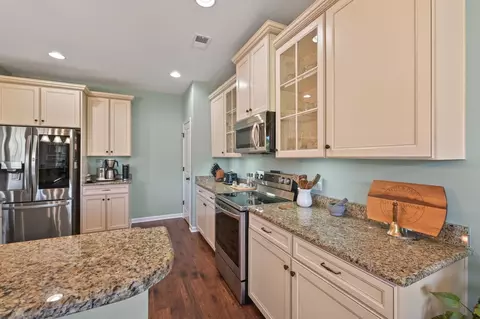 Kitchen - 347 Simplicity Dr, Murrells Inlet, SC 29576 photo 2 of 5