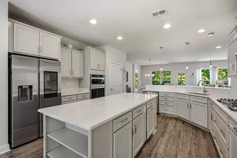 Kitchen - 650 Mccown Dr, Conway, SC 29526 photo 5 of 7