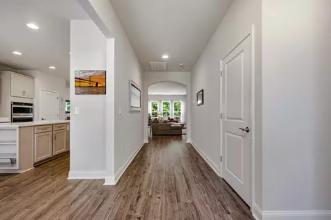Entry Way - 650 Mccown Dr, Conway, SC 29526 photo 2 of 4