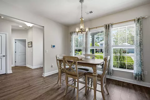 Dining - 650 Mccown Dr, Conway, SC 29526 photo 4 of 4