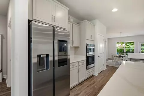 Kitchen - 650 Mccown Dr, Conway, SC 29526 photo 6 of 7