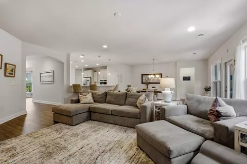 Living - 650 Mccown Dr, Conway, SC 29526 photo 3 of 4