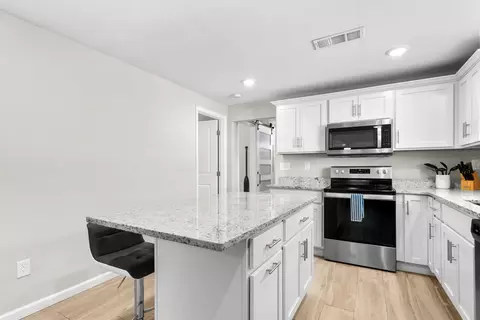 Kitchen - 20 S Oak Dr, Surfside Beach, SC 29575 photo 9 of 11