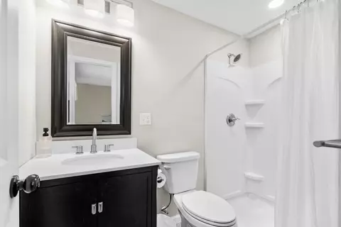 Bath - 20 S Oak Dr, Surfside Beach, SC 29575 photo 3 of 4