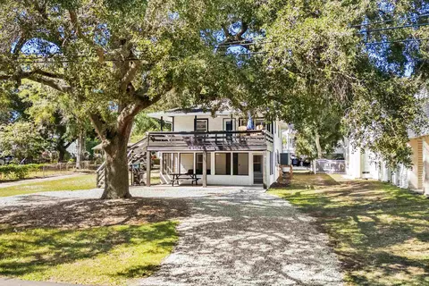 Exterior - 20 S Oak Dr, Surfside Beach, SC 29575 photo 1 of 12