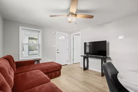 Living - 20 S Oak Dr, Surfside Beach, SC 29575 photo 1 of 4