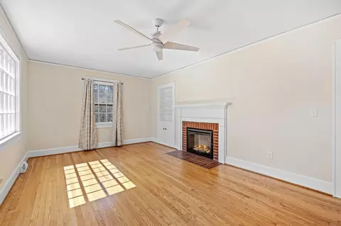 Living - 201 Augusta St, Easley, SC 29640 photo 2 of 3
