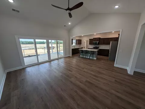 Living - 9 Highway 792, Loris, SC 29569 photo 1 of 2