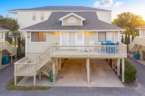 1107 N Waccamaw Dr, Murrells Inlet, SC 29576