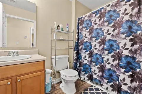 Bath - 7807 Bay Rd, Gresham, SC 29546 photo 2 of 2