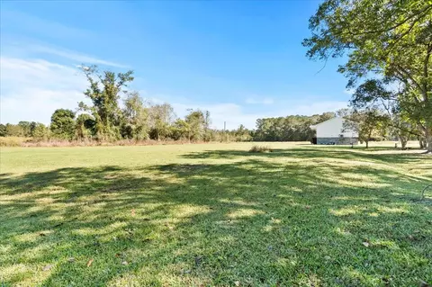 Exterior - 7807 Bay Rd, Gresham, SC 29546 photo 3 of 8