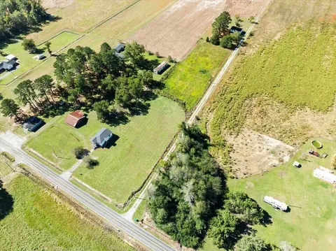 View/Area - 7807 Bay Rd, Gresham, SC 29546 photo 6 of 8
