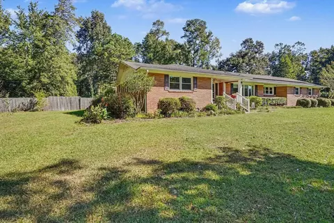 Exterior - 4629 Circle Dr, Loris, SC 29569 photo 3 of 7