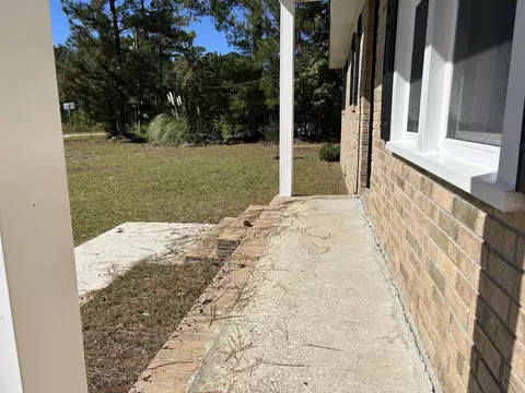 Exterior - 17 Ard Cir, Hemingway, SC 29554 photo 2 of 5