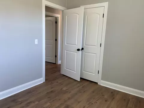 Bedroom - 17 Ard Cir, Hemingway, SC 29554 photo 5 of 5