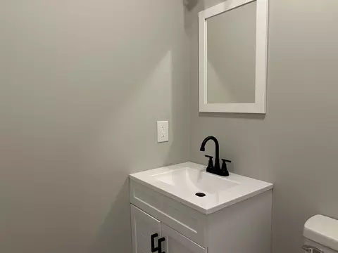 Bath - 17 Ard Cir, Hemingway, SC 29554 photo 2 of 2
