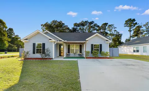 943 9th Ave, Galivants Ferry, SC 29544