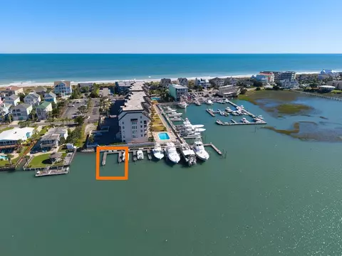 1508 S Waccamaw Dr, Murrells Inlet, SC 29576