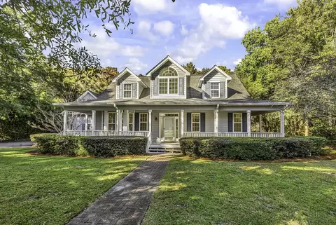 352 Otter Run Rd, Pawleys Island, SC 29585