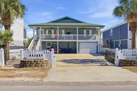 310 34th Ave N, North Myrtle Beach, SC 29582