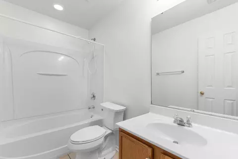 Bath - 308 Kiskadee Loop #C, Conway, SC 29526 photo 4 of 4