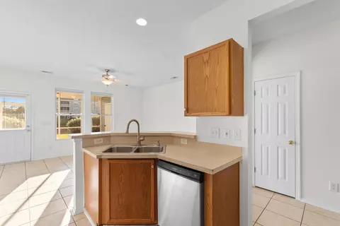 Kitchen - 308 Kiskadee Loop #C, Conway, SC 29526 photo 1 of 5