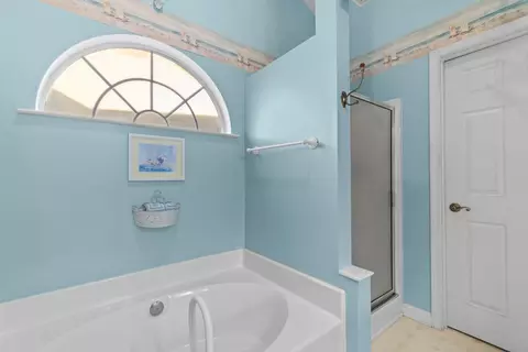 Bath - 1503 Hallborough Dr, Surfside Beach, SC 29575 photo 2 of 3