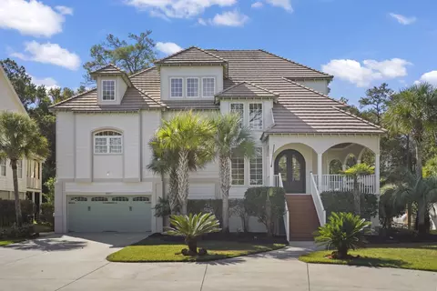 633 Hill Dr, Pawleys Island, SC 29585