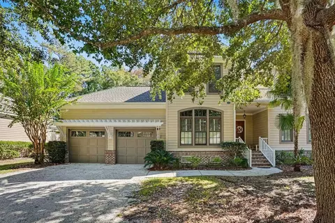 372 Tuckers Rd #A, Litchfield, SC 29585