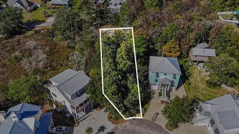 117 Seagrass Ct, Pawleys Island, SC 29585