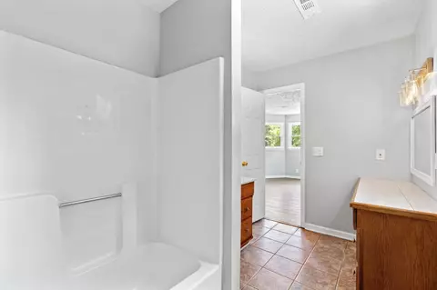 Bath - 4249 E Highway 9, Loris, SC 29569 photo 2 of 4