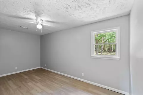 Bedroom - 4249 E Highway 9, Loris, SC 29569 photo 3 of 6
