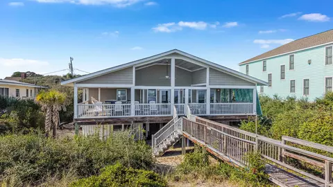 160 Seaview Loop, Pawleys Island, SC 29585