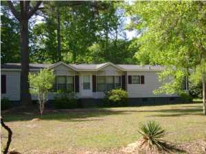118 Crawdad Ct, Moncks Corner, SC 29461 photo 1
