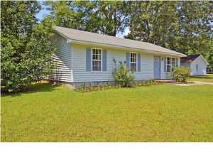 131 White Pine Ct, Moncks Corner, SC 29461 photo 1