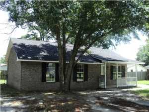 132 White Pine Ct, Moncks Corner, SC 29461 photo 1