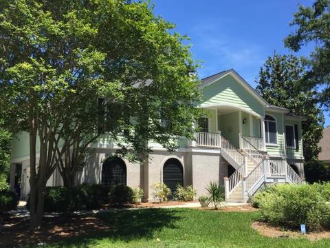 1285 Waterfront Dr, Mount Pleasant, SC 29464 photo 1