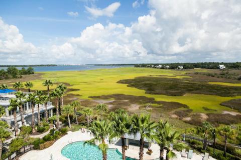 353 Cooper River Dr, Mount Pleasant, SC 29464 photo 1