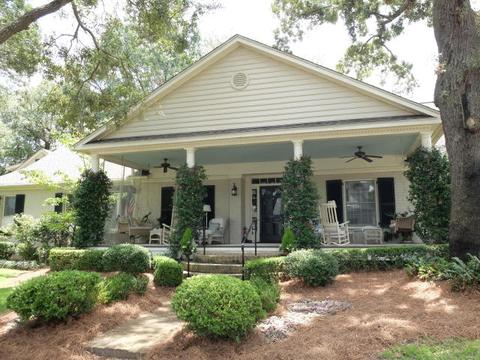 205 Morrison St, Mount Pleasant, SC 29464 photo 1